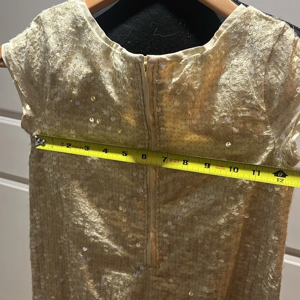 Little Girls Gap Dress, shimmering with gold! Size 8, gently worn- good con - Picture 6 of 11